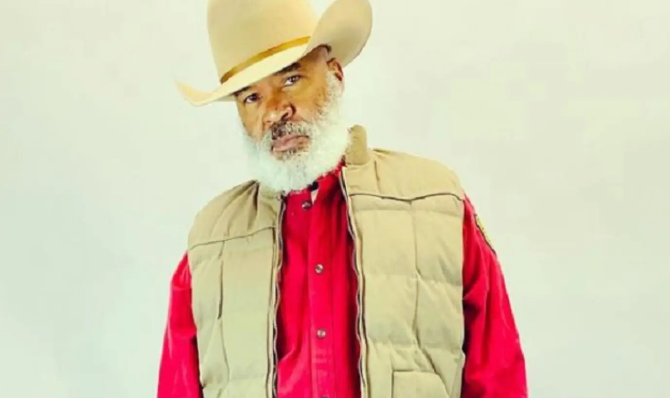 Ahora tiene 68 años y es padre de un hijo. En los últimos años ha trabajado en películas como 'El clon de Tyrone' y 'Clifford, el gran perro rojo'.