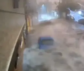 Imágenes impactantes de la inundación que arrasó con el Estado de México