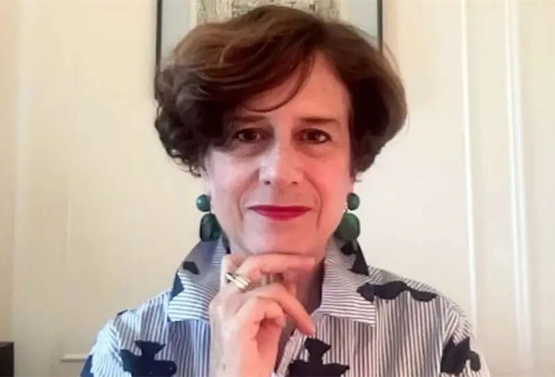 La polit&oacute;loga advirti&oacute; que la presidenta mexicana no representa un modelo democr&aacute;tico.