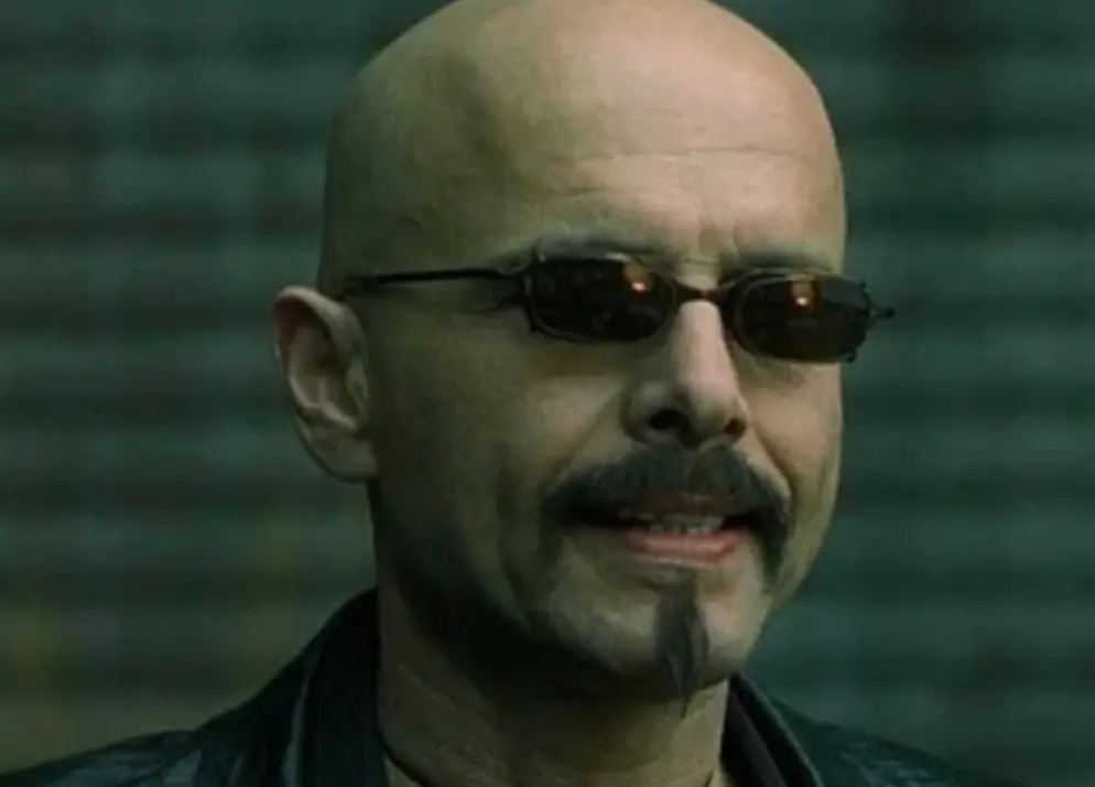 Joe Pantoliano interpret&oacute; a Cypher