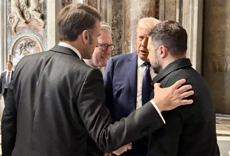 Funeral del Papa Francisco: tenso encuentro diplom&aacute;tico entre Trump, Macron y Zelenski