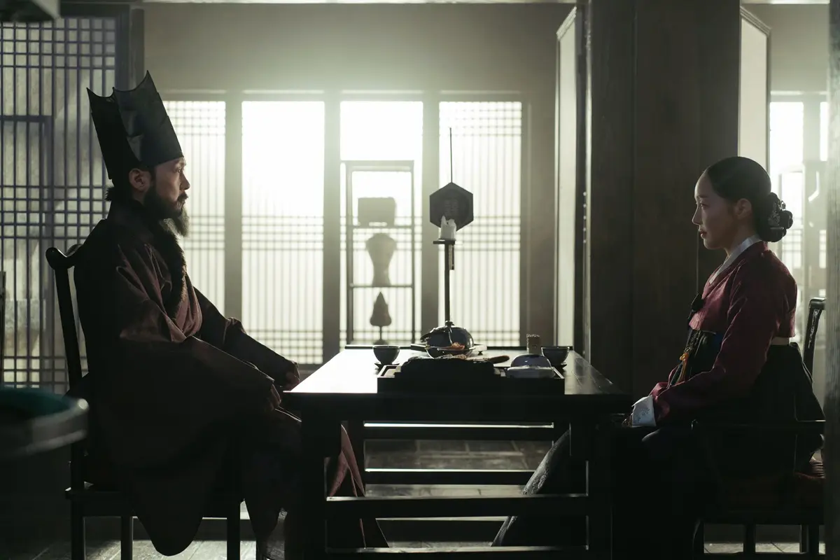 Querido Hongrang (16 de mayo). Cuando un heredero desaparecido regresa sin recuerdos, el amor y las sospechas se entrelazan.<br>