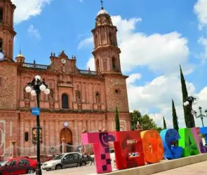 Atacan a balazos a dos mujeres en una lonchería en Teocaltiche