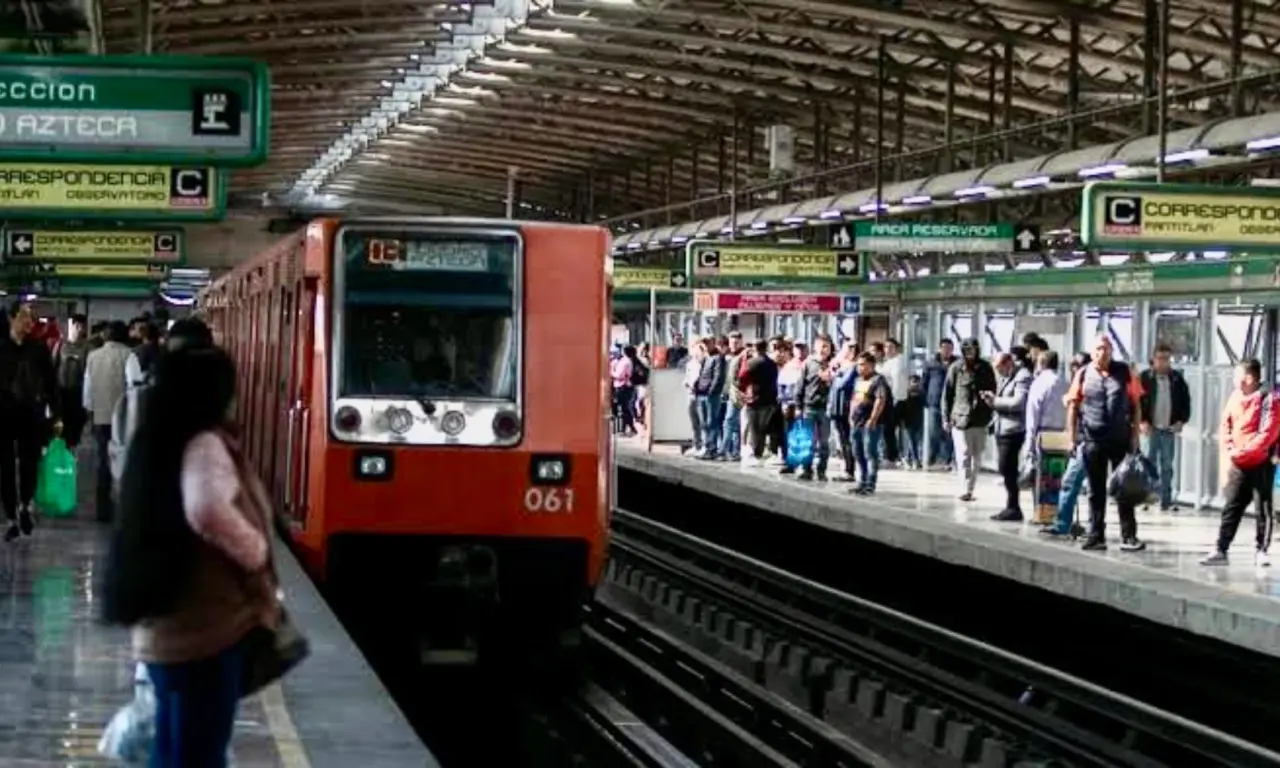  Joven denuncia pinchazo sospechoso al salir del Metro Buenavista en CDMX 