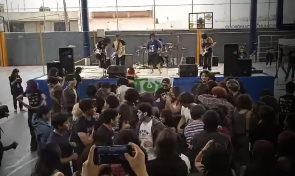 César Emiliano se desvaneció de manera repentina. Captura de pantalla