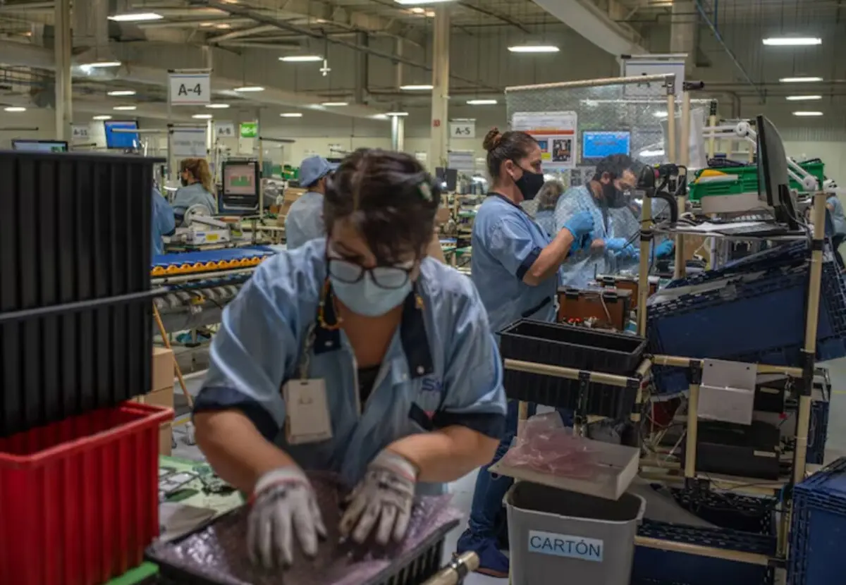  La jornada laboral de 40 días se comenzará a implementar paulatinamente en México. 