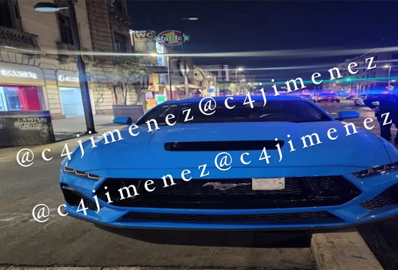 Identifican a mujer que choc&oacute; Mustang ebria en carril del Metrob&uacute;s