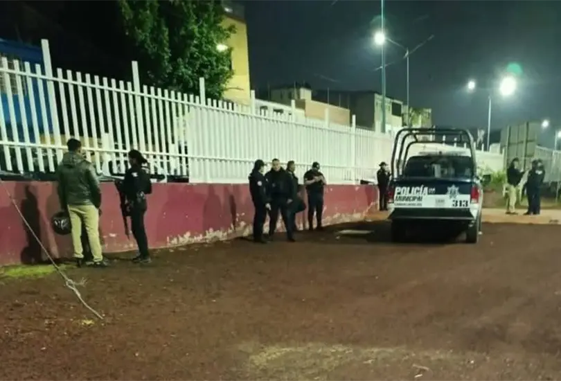 Acusan a polic&iacute;a de matar a su pareja y huir en Chimalhuac&aacute;n