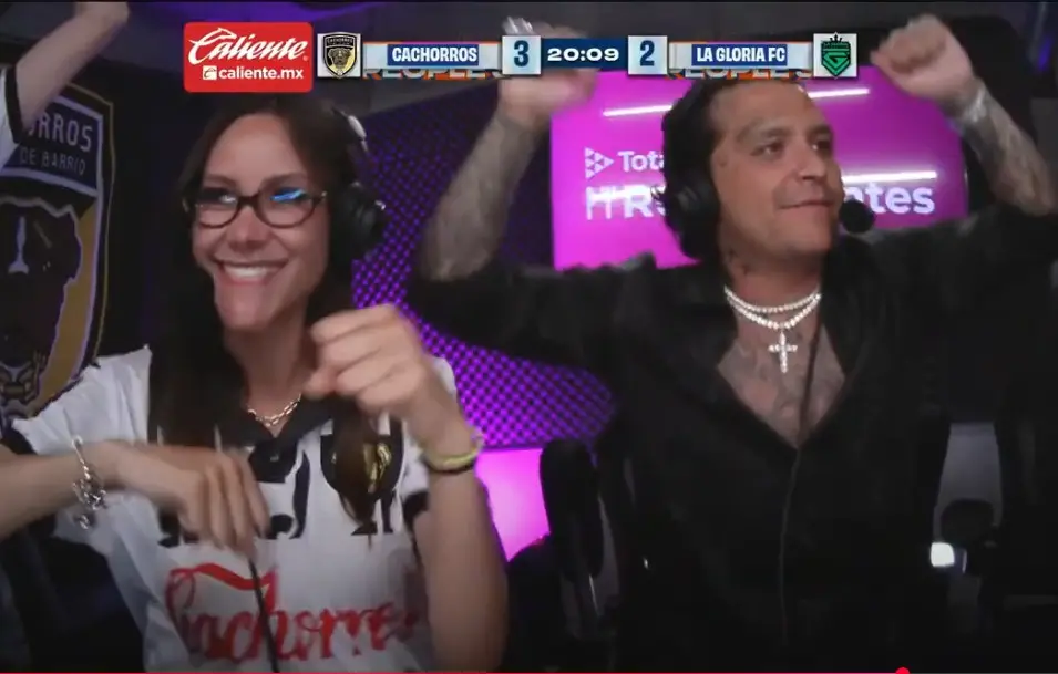 Nodal celebrando gol YouTube