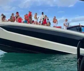 El ego no flota: Yate Lamborghini se hunde con 32 influencers abordo