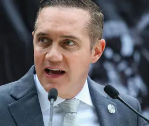 Adrián Rubalcava asume la dirección del Metro CDMX tras la renuncia de Guillermo Calderón