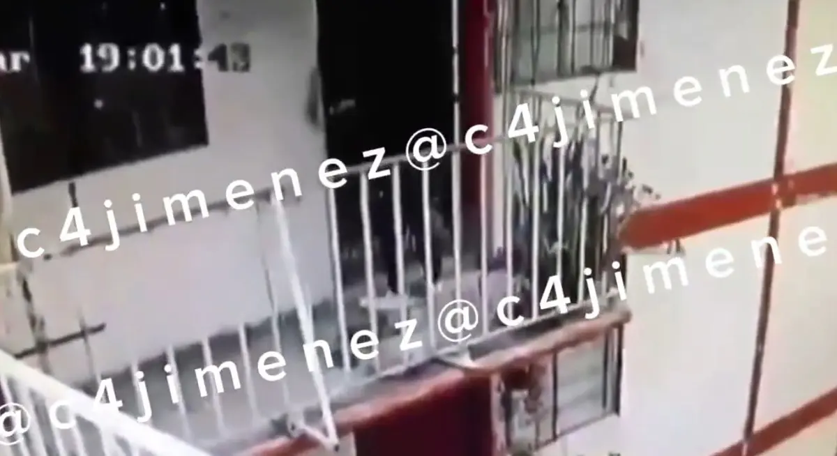 Karla Fernanda estuvo en ese departamento con los cadáveres por días. Especial.