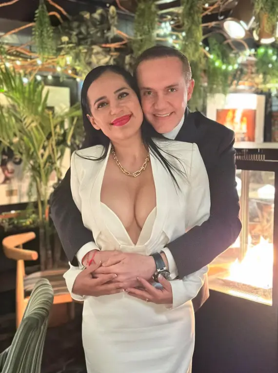 Los rumores del romance se acrecentaron con sus fotos juntos. X.