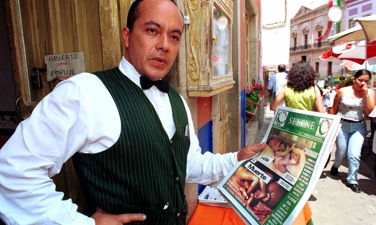  Muchos empleados dependen únicamente de las propinas que se les otorguen. 
