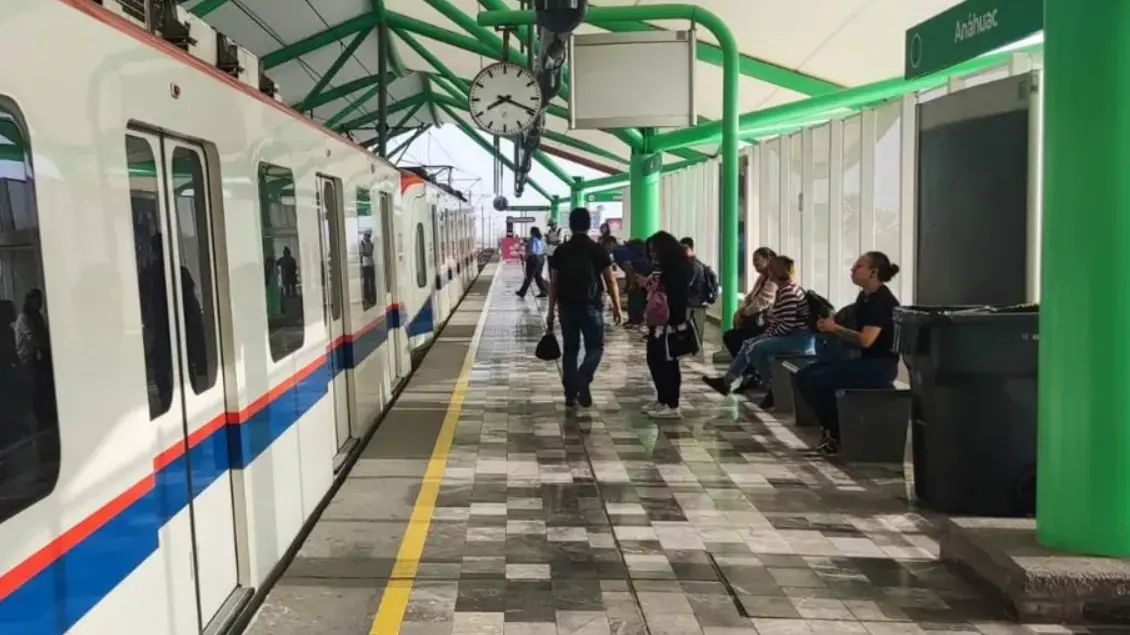 Estación del Metro Anáhuac. Especial