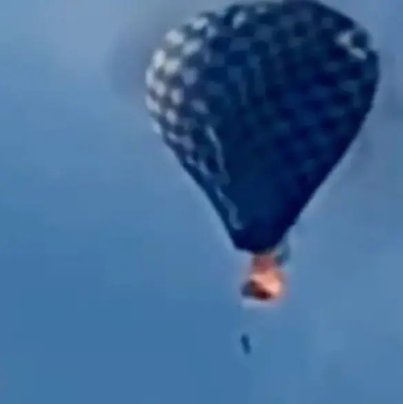 Se incendia globo aerostático en Zacatecas y pasajero muere al saltar al vacío 