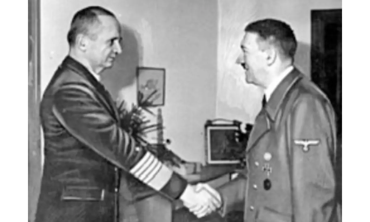  ¿Quién fue Karl Dönitz? El almirante nazi que lideró tras la muerte de Hitler 