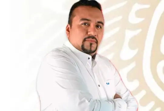 David Castillejos Cruz, regidor de Educación de Santiago Niltepec fue asesinado a balazos mientras repartía regalos por el Día de las Madres. David Castillejos Cruz, regidor de Educación de Santiago Niltepec fue asesinado a balazos mientras repartía regalos por el Día de las Madres.