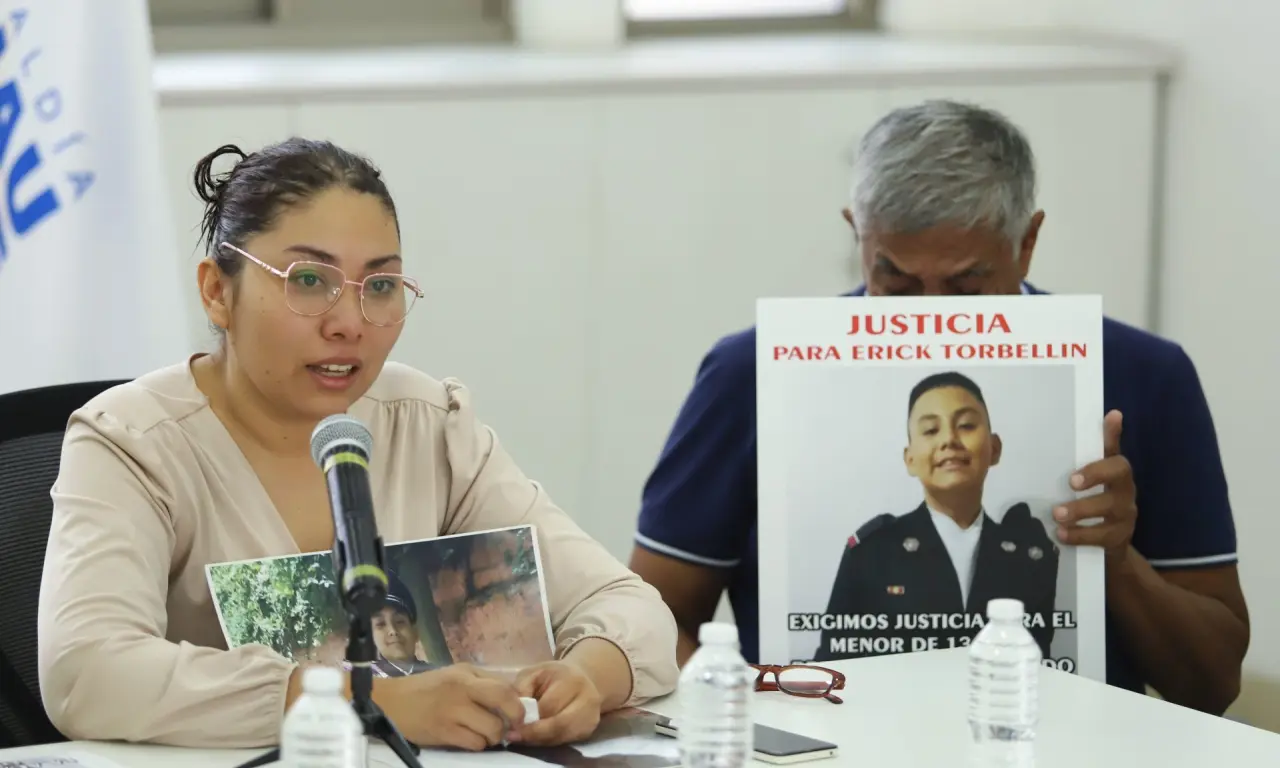  Academia Militar Ollín cobra colegiatura pese a muerte de Erick Torbellín
 