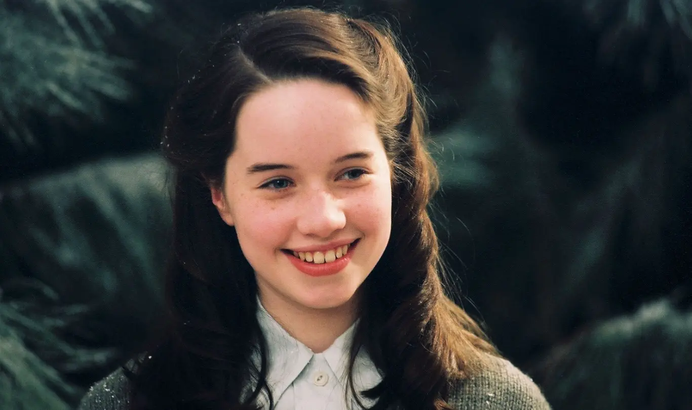 Han pasado 20 años desde que se estrenó 'Las crónicas de Narnia: El león, la bruja y el ropero', una de las adaptaciones más exitosas de libros que se han llevado al cine.