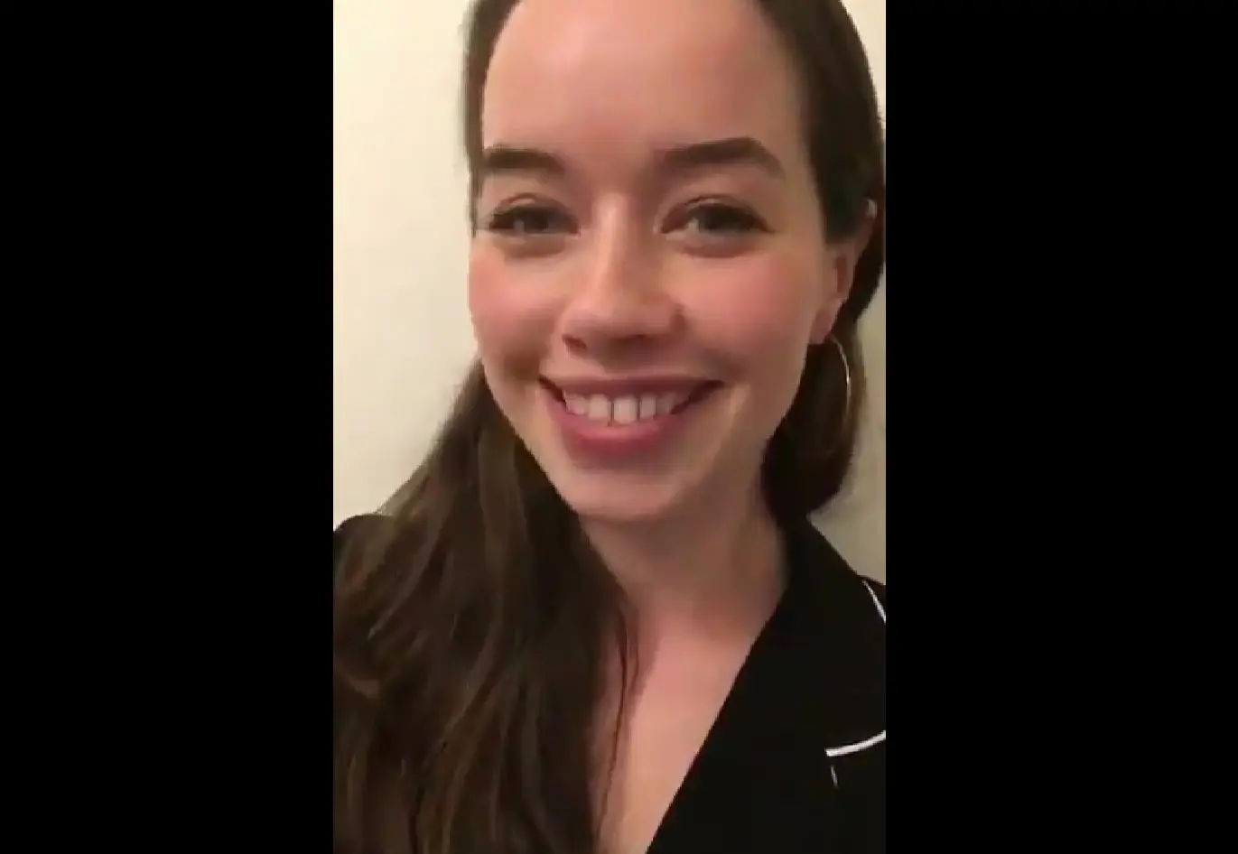 Ha llevado una vida personal discreta y no tiene redes sociales públicas.