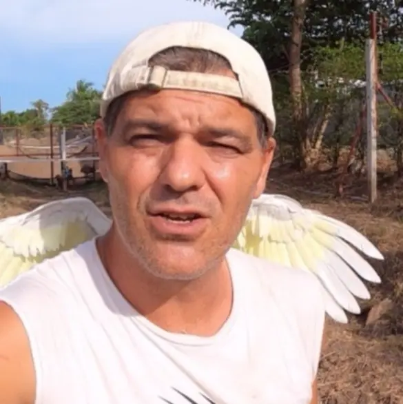 Famoso youtuber confiesa que es mitómano; inventó que tenía cáncer y rescataba animales
