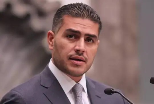 Harfuch confirma que 17 familiares de Ovidio Guzmán salieron legalmente a EE.UU. Harfuch confirma que 17 familiares de Ovidio Guzmán salieron legalmente a EE.UU.