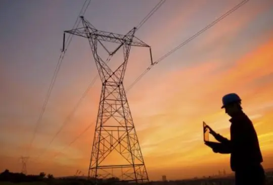 Sener forma comité para regular permisos energéticos con nuevas reglas Sener forma comité para regular permisos energéticos con nuevas reglas