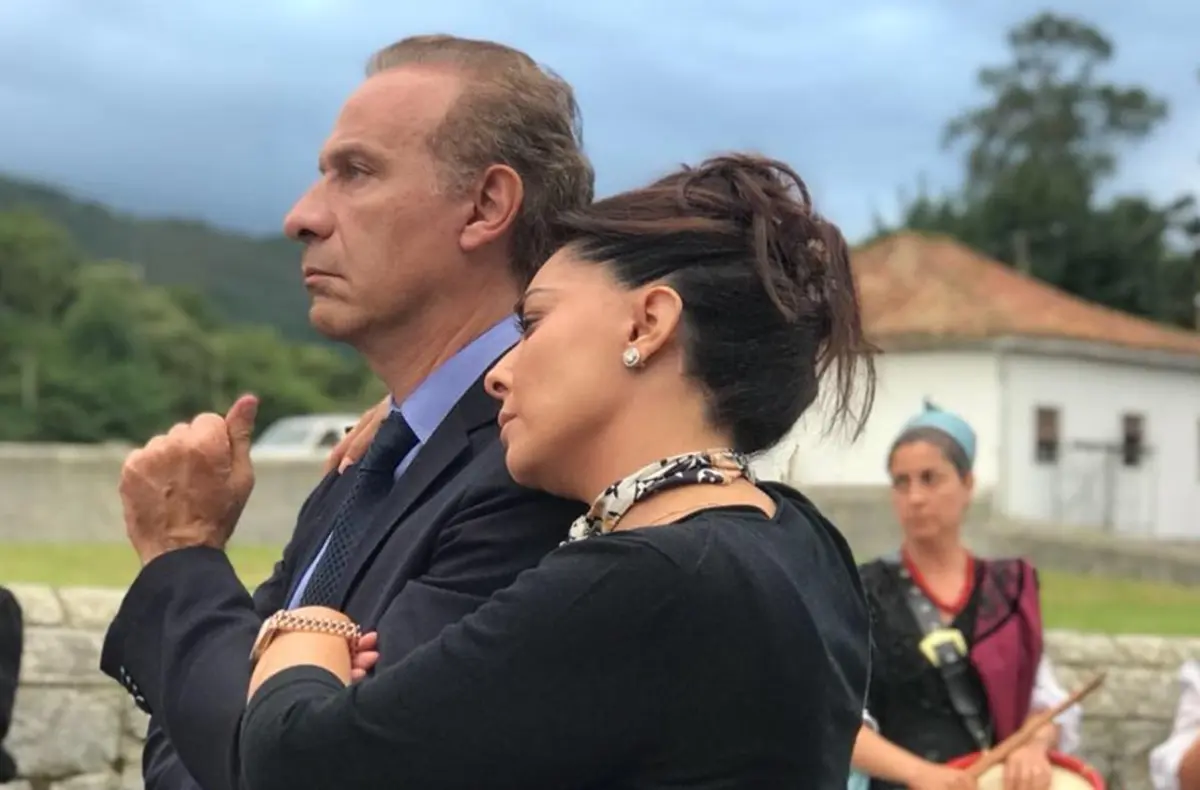 Yadhira Carrillo y Juan Collado Instagram