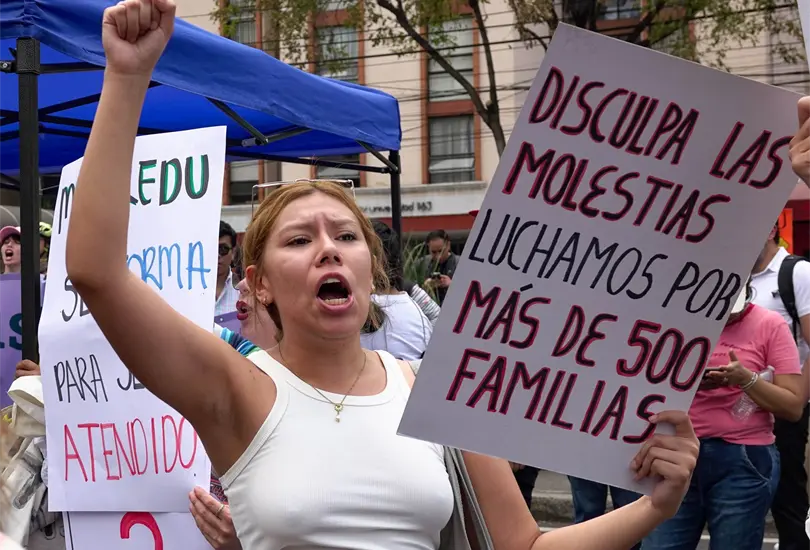 CNTE anuncia megamarcha para este 15 de mayo.
