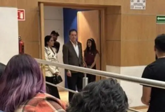 Sandra Cuevas reaparece en la UNAM y desata críticas Sandra Cuevas reaparece en la UNAM y desata críticas