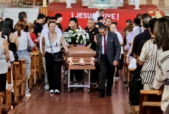 Familiares y amigos despiden a Valeria Márquez con misa de cuerpo presente Familiares y amigos despiden a Valeria Márquez con misa de cuerpo presente