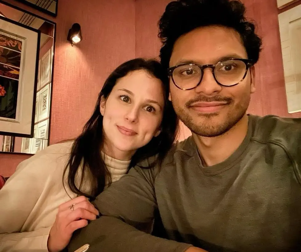 Su debut en el cine fue en 1998 con la película 'Paulie', interpretando a Marie Alweather.