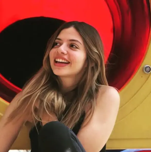 Comparten fotos de Daniela Parra arrestada tras denuncia de Alexa Hoffman