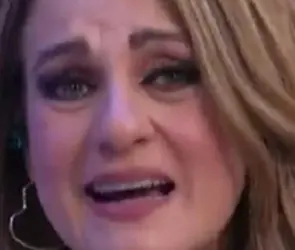 Flor Rubio rompe en llanto en vivo durante Venga la Alegría: "Se están burlando de mí"
