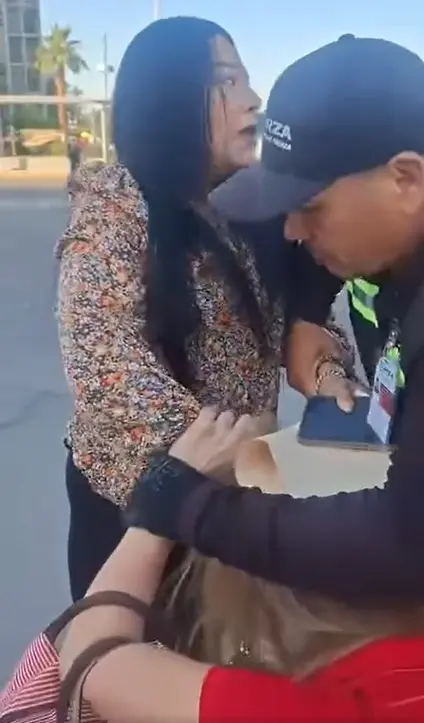 Mujer golpea a la amante de su esposo Especial