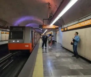 Escándalo en el Metro: sorprenden a cuatro hombres en acto íntimo en la Línea 7