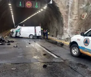 Tragedia en la Supervía Poniente: tres jóvenes mueren en fatal choque