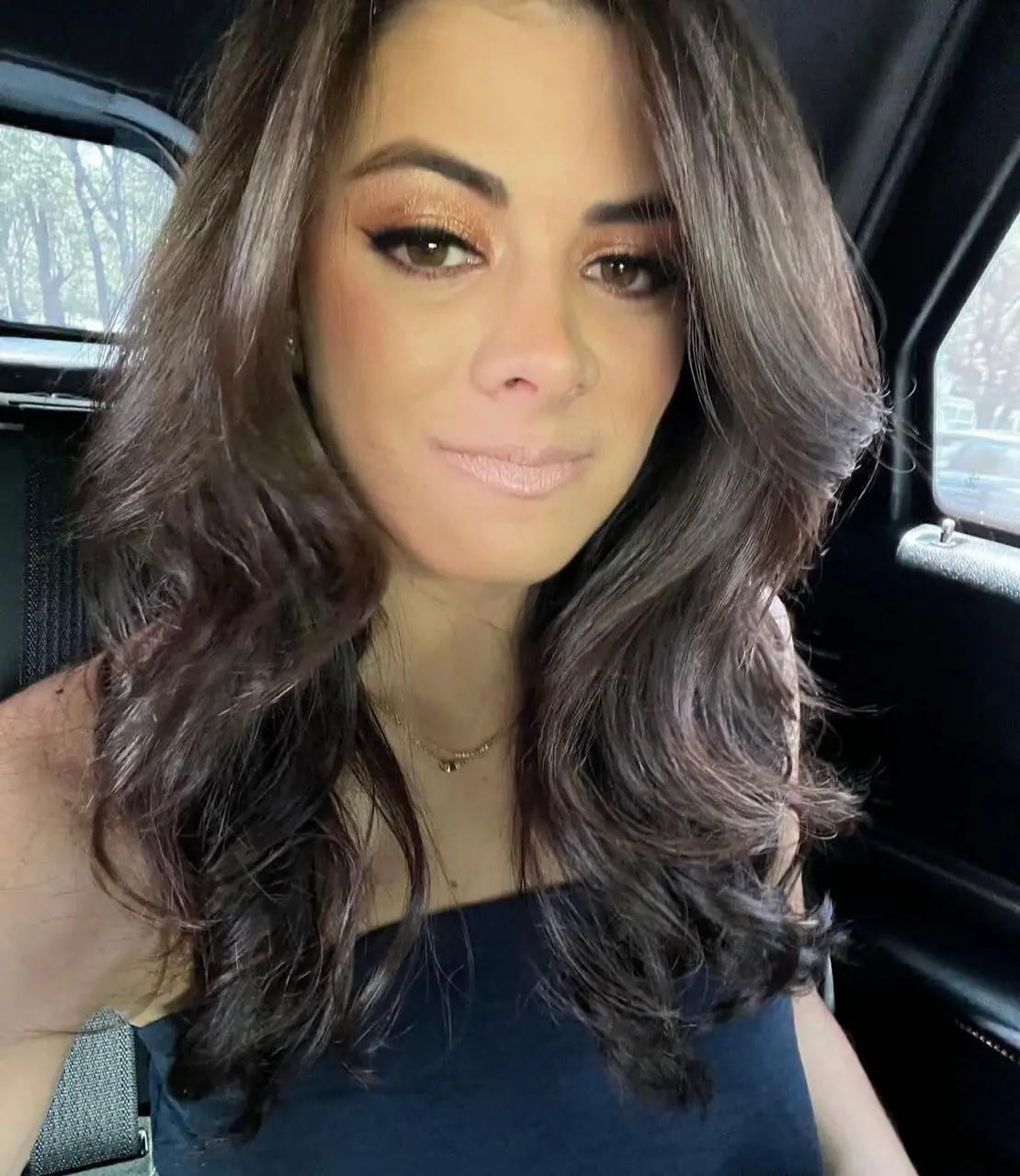 Es licenciada en Dirección Internacional de Hoteles por la Universidad Anáhuac.