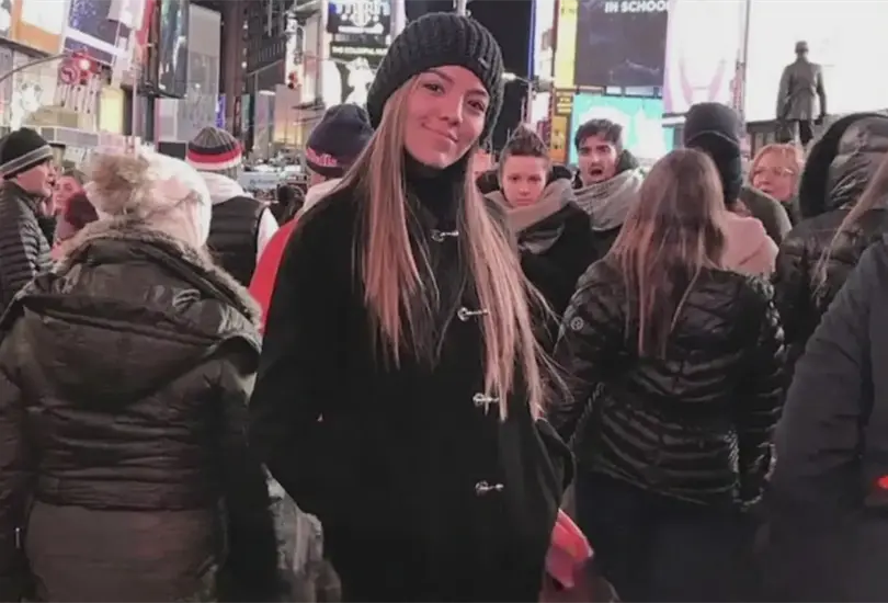 V&eacute;lez public&oacute; en redes sociales un video acompa&ntilde;ado de grabaciones de c&aacute;maras de seguridad en el que muestra c&oacute;mo fue golpeada.