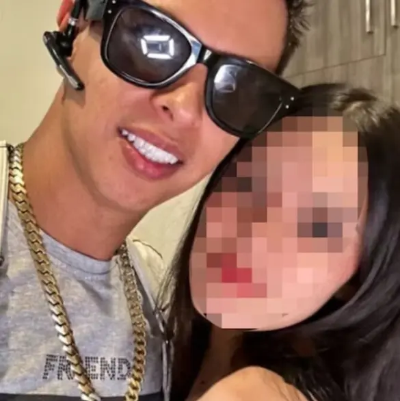 Detienen a Alex Marín, creador de contenido, por trata de personas y explotación sexual