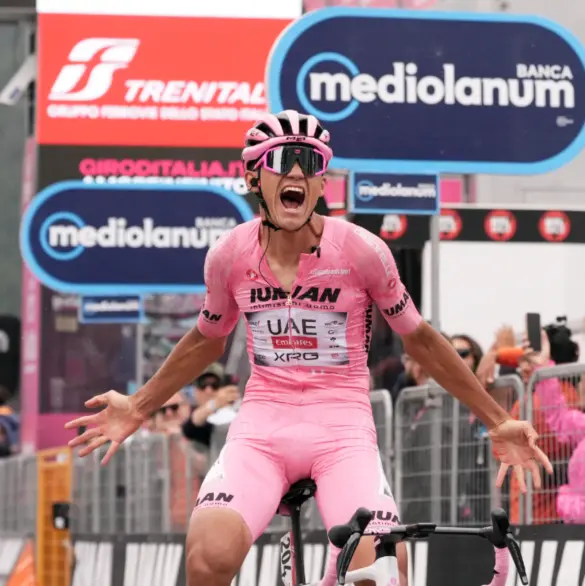 ¡Histórico! Isaac Del Toro conquista la etapa 17 del Giro de Italia y sigue líder absoluto