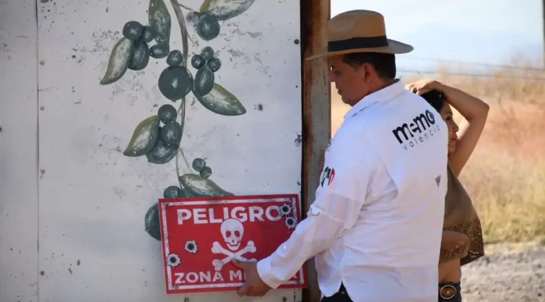 Desde hace varios años, los cárteles mexicanos han convertido zonas rurales en verdaderos campos minados. X.