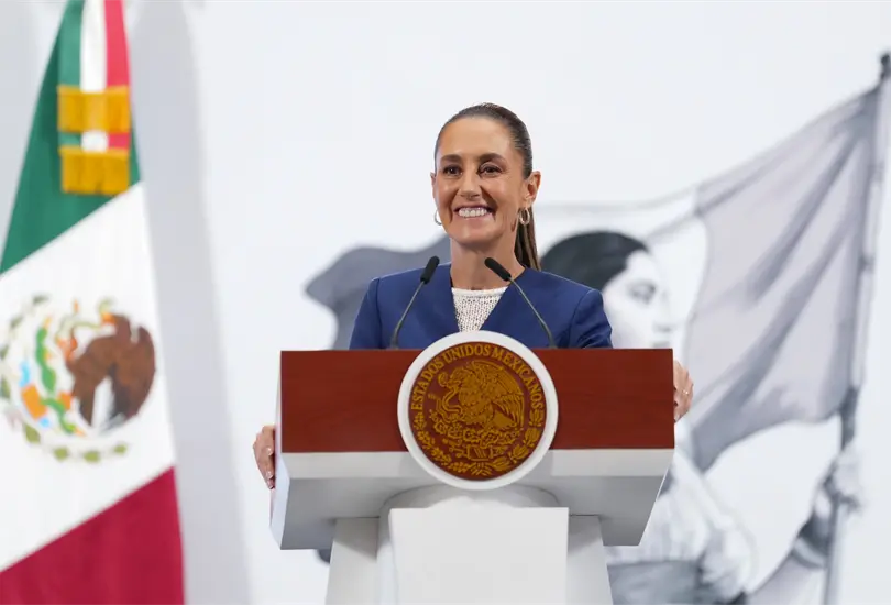Sheinbaum firma decreto para hacer de M&eacute;xico una potencia farmac&eacute;utica mundial