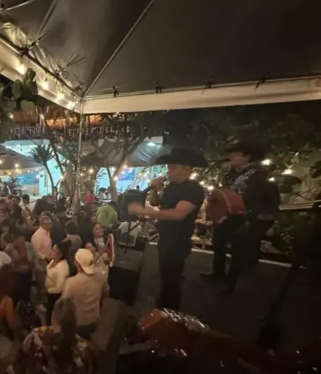Fue asesinado en pleno concierto. Especial.
