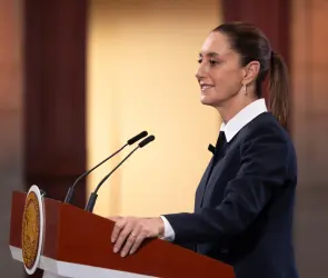 Sheinbaum rechaza acusaciones de explotación a médicos cubanos en México