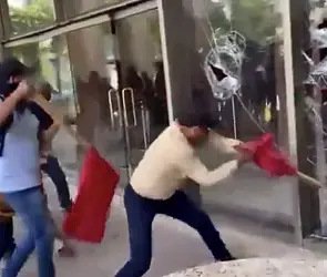 CETEG provoca destrozos en la Secretaría de Bienestar; CNTE retira plantón