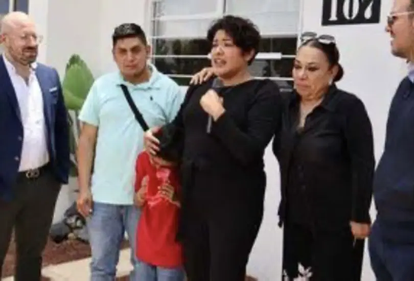 Gana y le quitan casa por no ser mam&aacute; biol&oacute;gica en rifa del D&iacute;a de las Madres