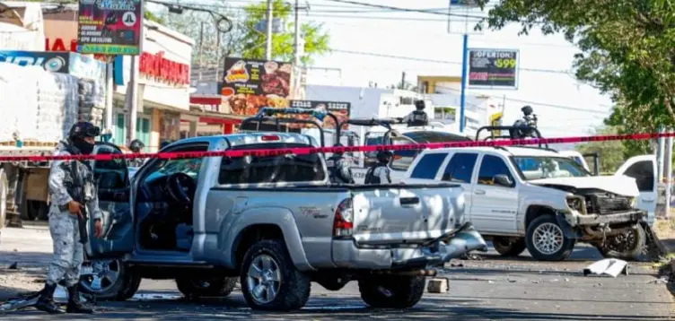 Sinaloa vive su día más violento del año. Especial