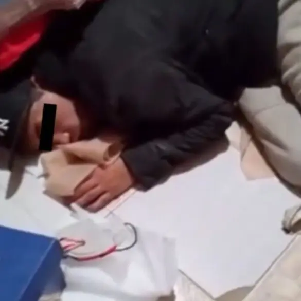 Ladrón entra a robar a casa y se queda dormido; lo buscaban por agredir a su pareja 